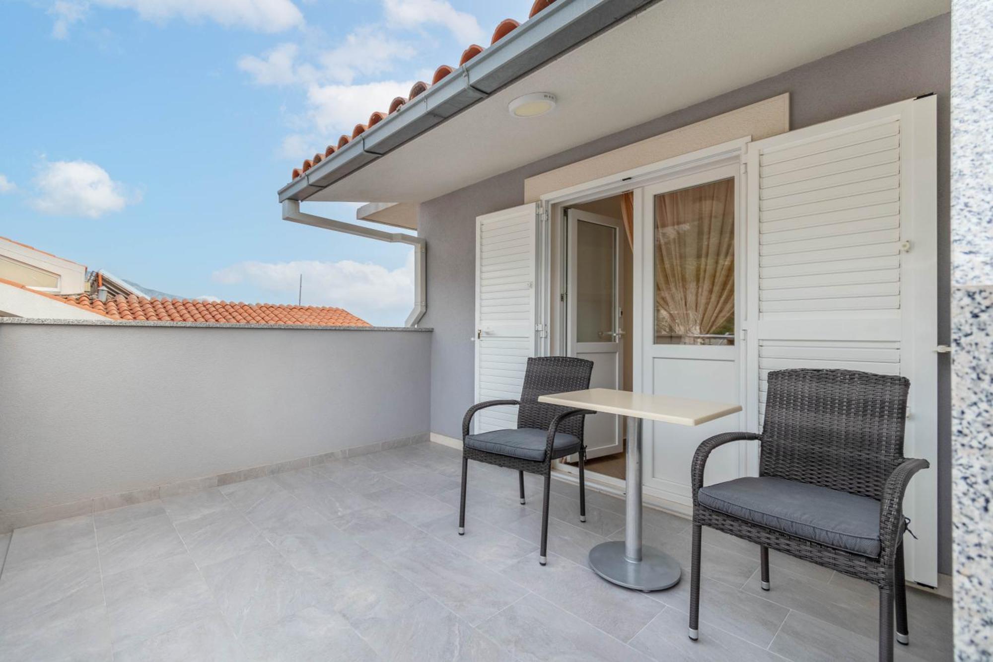 Studio Apartmani Dora Makarska Esterno foto