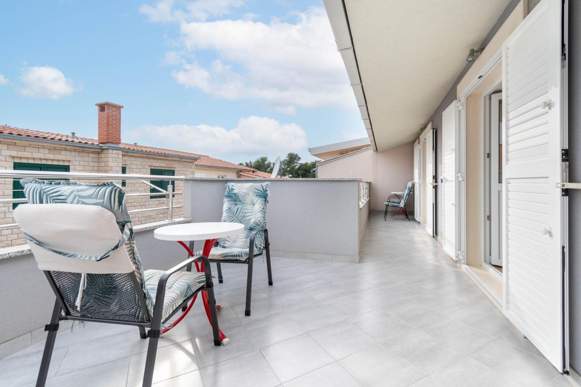 Studio Apartmani Dora Makarska Esterno foto